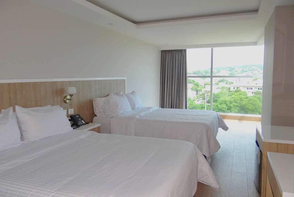 Wyndham Garden Cartagena 호텔 객실 사진
